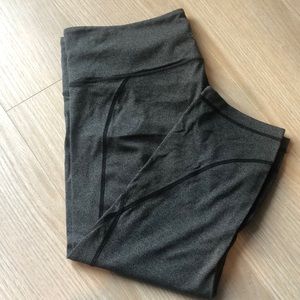 Athleta Capri Leggings